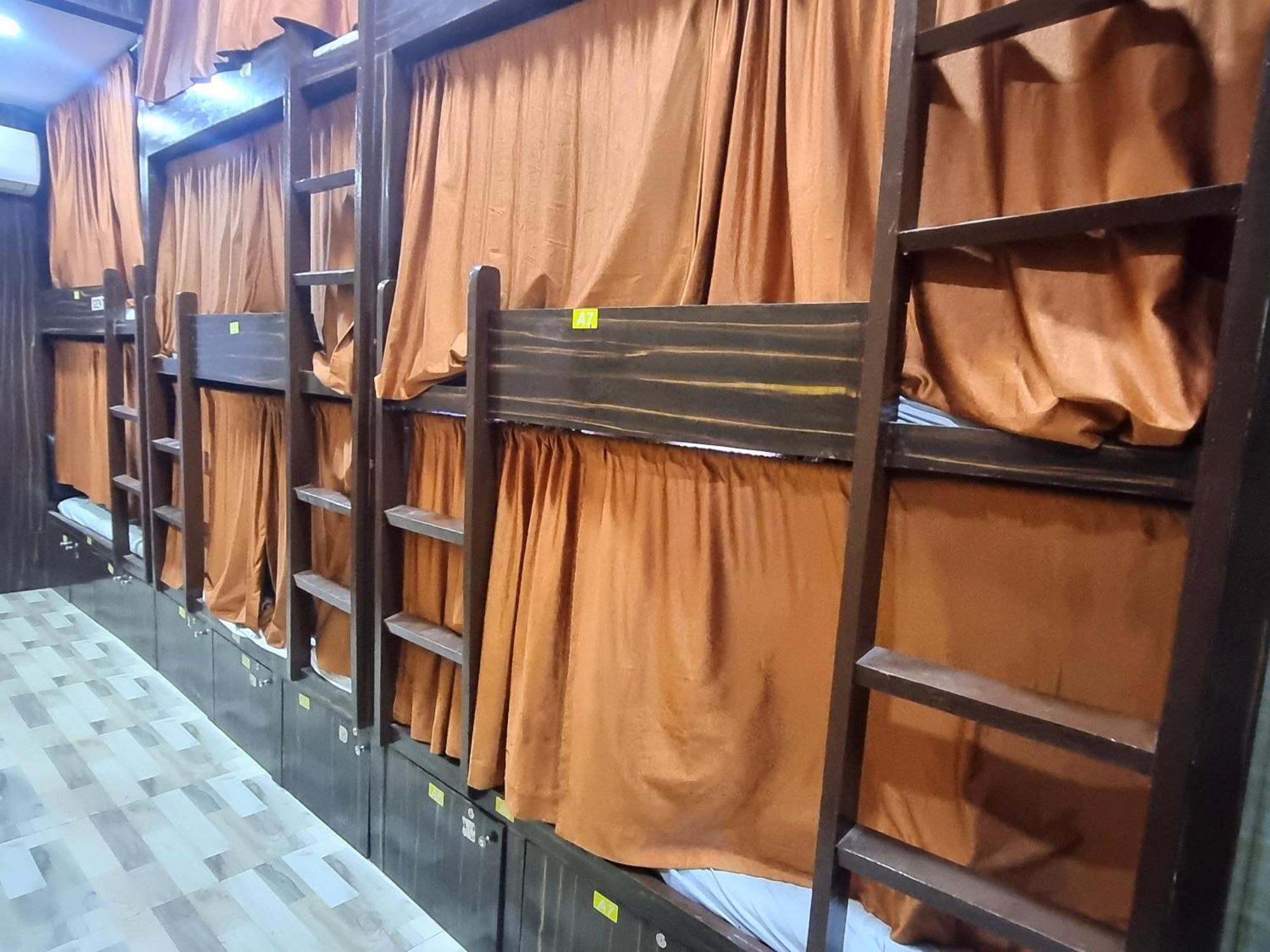 Unibed * Mumbai